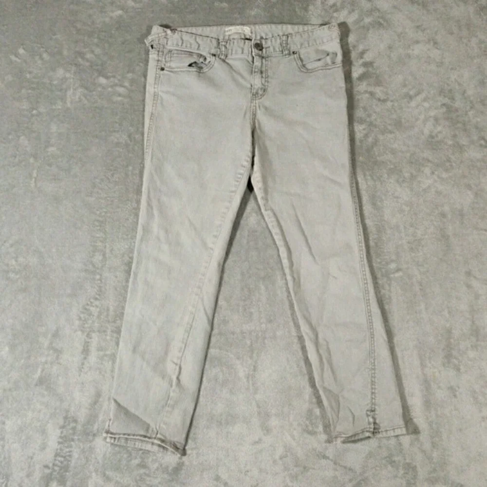 Free People Jeans Womens 30 X 26 Gray Distressed Straight Bikercore‎